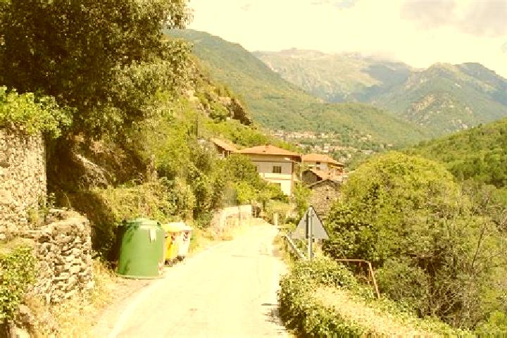 Escorts Giaglione, Italy — Local Companions