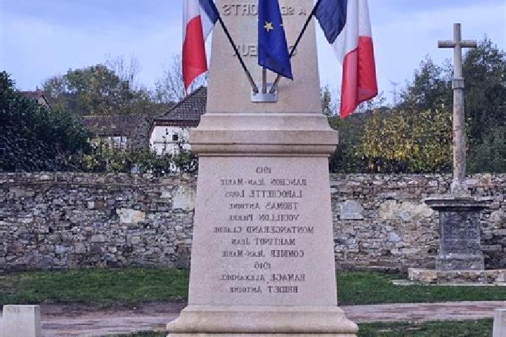 Escorts Giberville, France — Local Companions