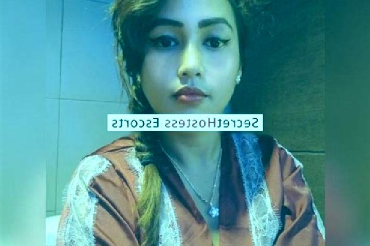 Escorts Giriawas, Indonesia — Local Companions