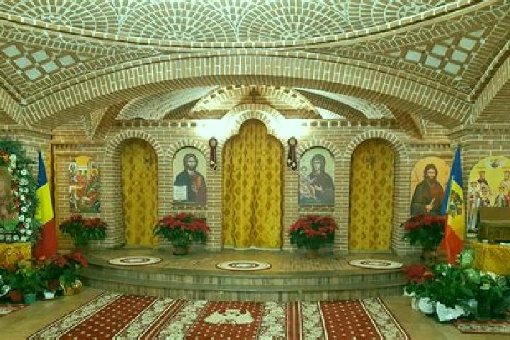 Escorts Gledin, Romania — Local Companions