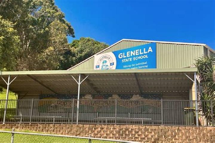 Escorts Glenella, Australia — Local Companions