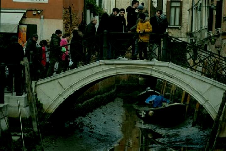 Escorts Gleris, Italy — Local Companions