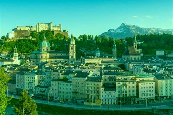 Escorts Goeritz, Austria — Local Companions