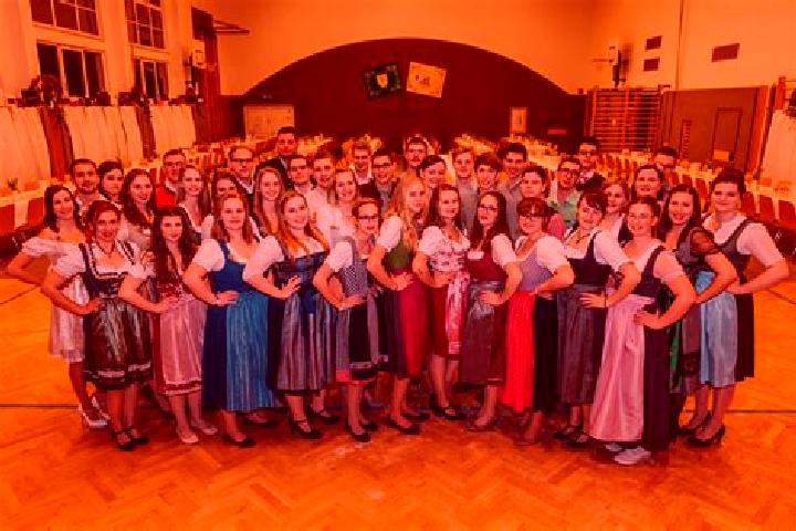 Escorts Goetzendorf an der Leitha, Austria — Local Companions
