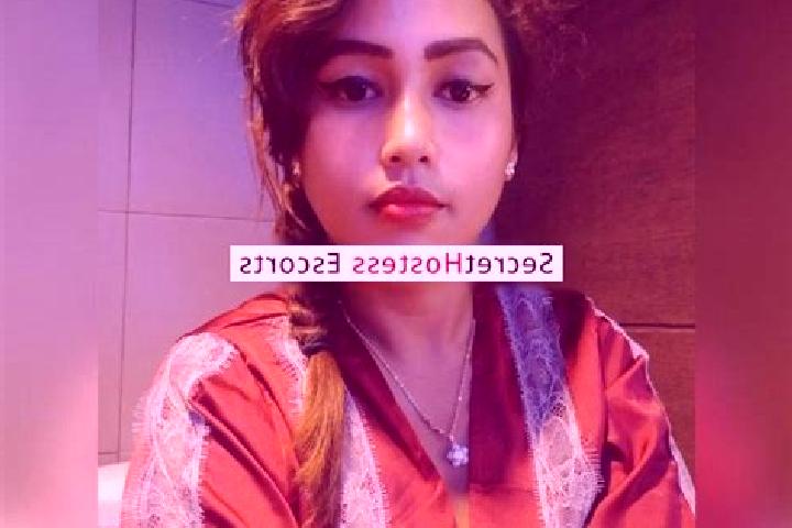Escorts Golokutu, Indonesia — Local Companions
