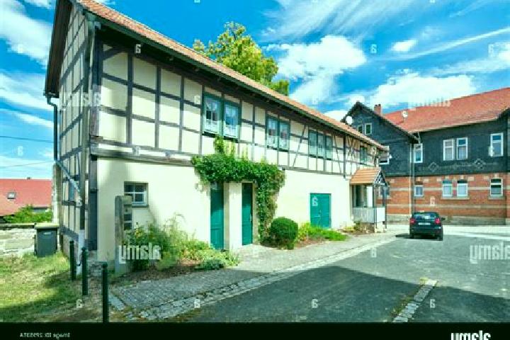 Escorts Gompertshausen, Germany — Local Companions