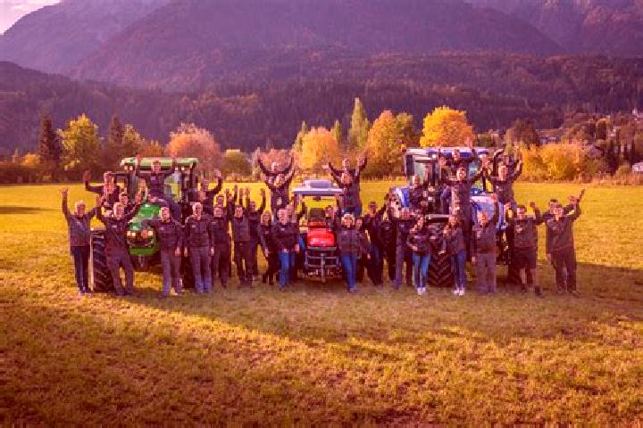 Escorts Gosdorf, Austria — Local Companions