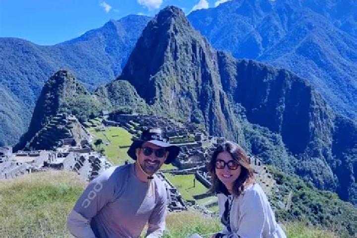 Escorts Goyllarisquizga, Peru — Local Companions