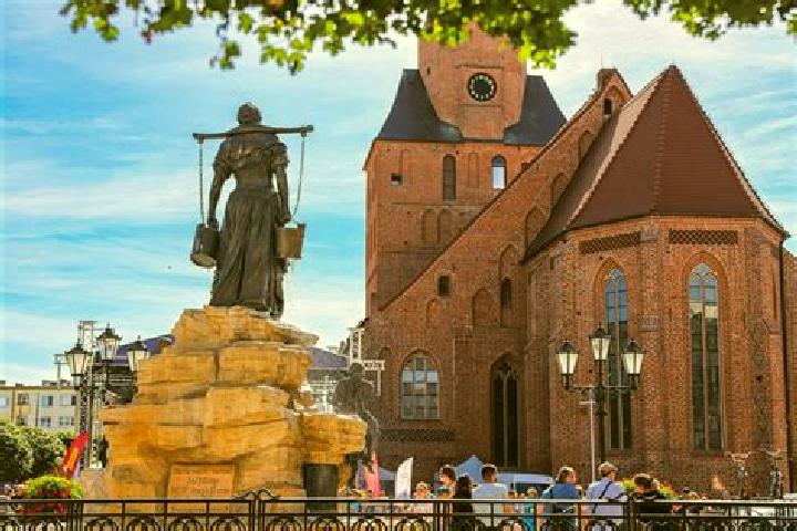 Escorts Gozdowo, Poland — Local Companions