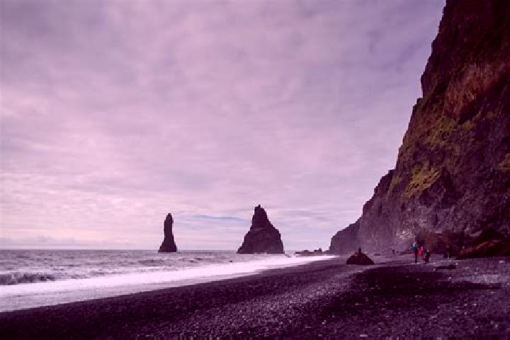 Escorts Grundarfjoerdur, Iceland — Local Companions