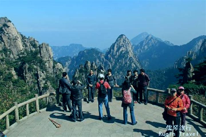 Escorts Guangshan, China — Local Companions