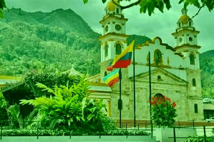 Escorts Guayabal de Siquima, Colombia — Local Companions