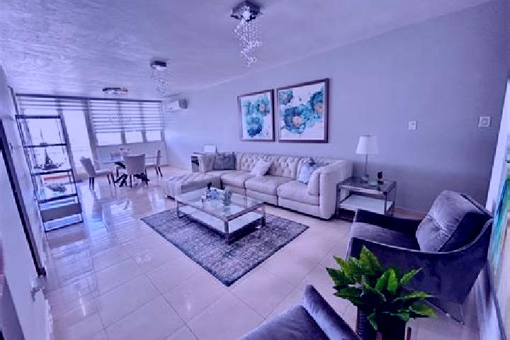 Escorts Guaynabo, Puerto Rico — Local Companions