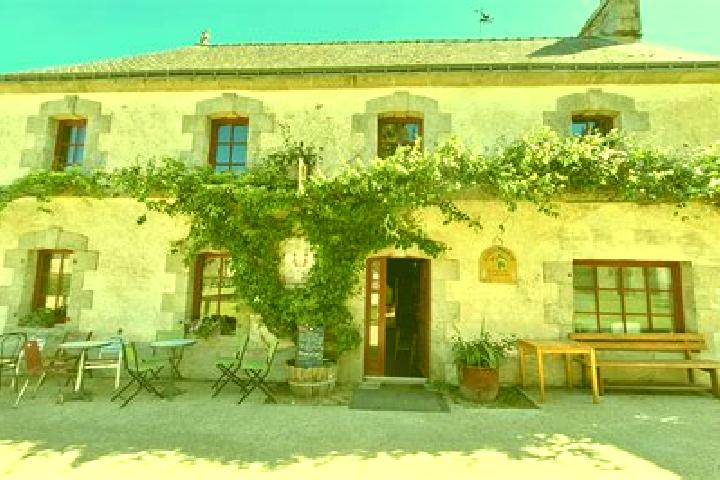 Escorts Guern, France — Local Companions