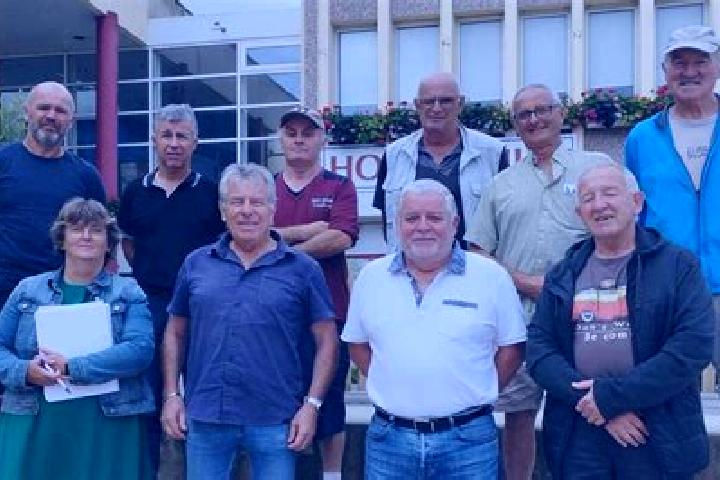 Escorts Guilers, France — Local Companions