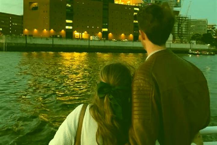 Escorts Hamburg-Altstadt, Germany — Local Companions