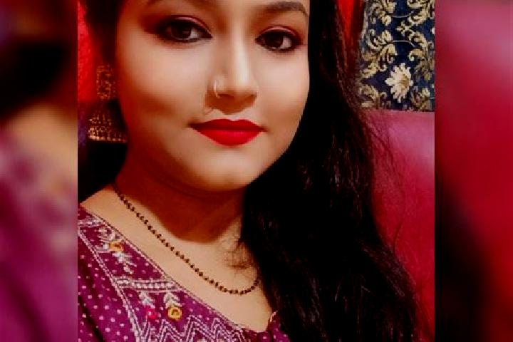 Escorts Haringhata, India — Local Companions
