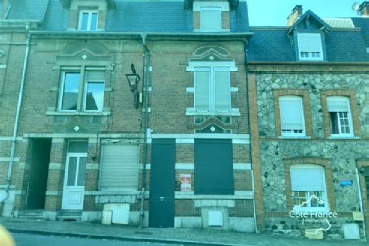 Escorts Haybes, France — Local Companions