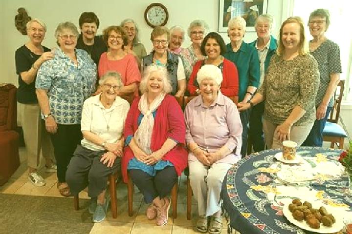 Escorts Hazelbrook, Australia — Local Companions