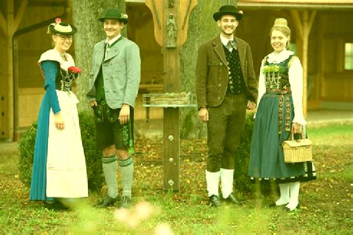 Escorts Hirschaid, Germany — Local Companions
