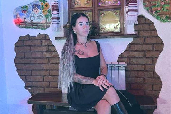 Escorts Hnidyn, Ukraine — Local Companions