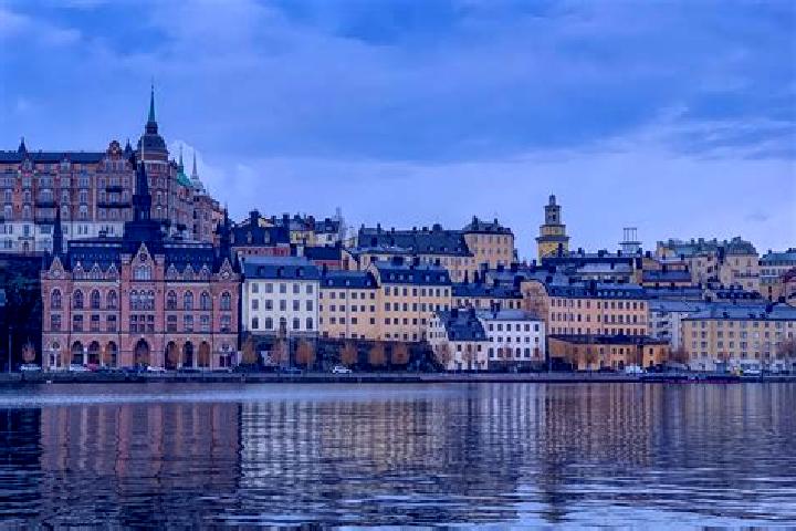 Escorts Hoegsaeter, Sweden — Local Companions