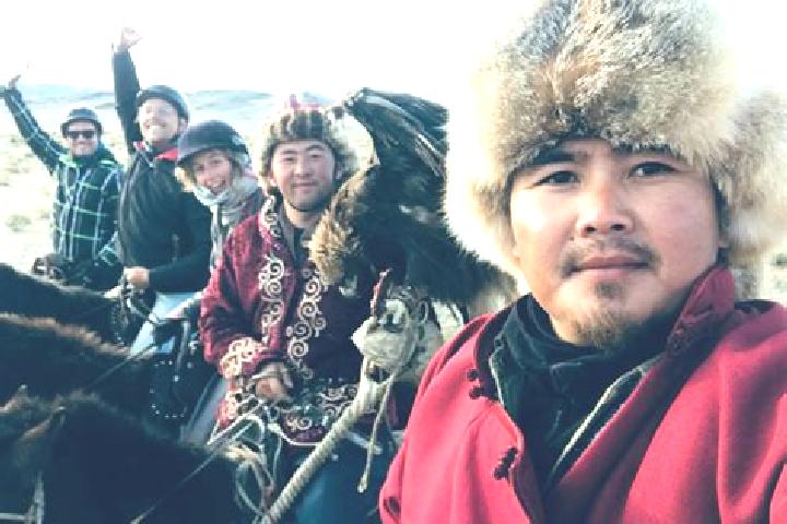 Escorts Hoeviyn Am, Mongolia — Local Companions