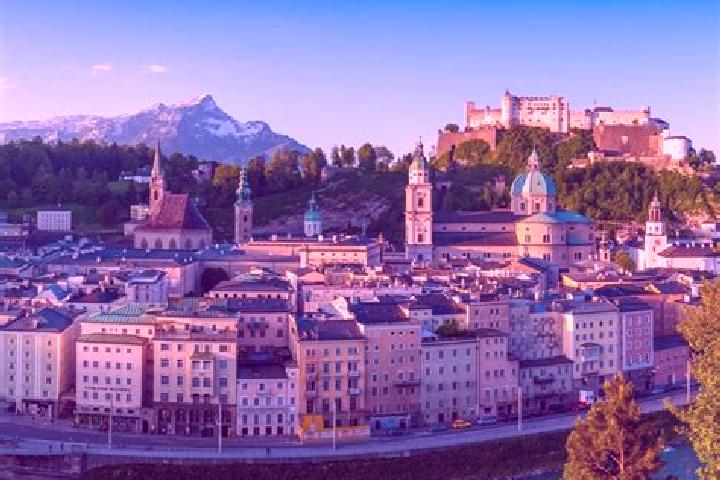 Escorts Hoheneich, Austria — Local Companions