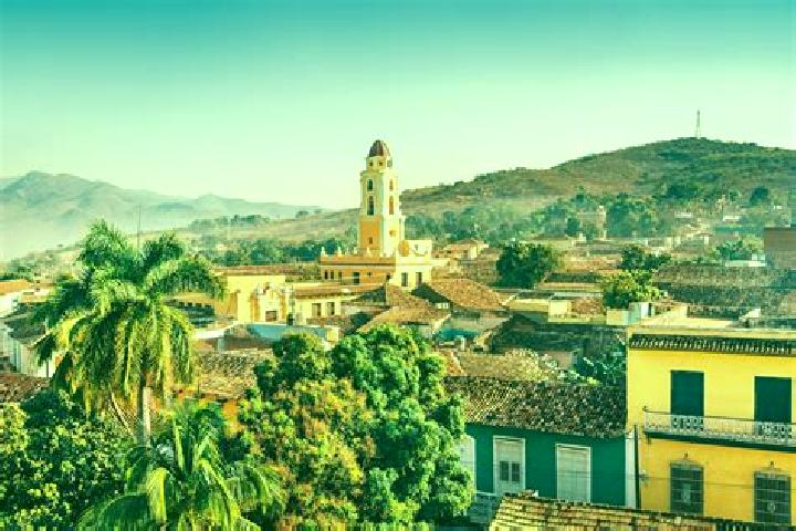 Escorts Holguin, Cuba — Local Companions