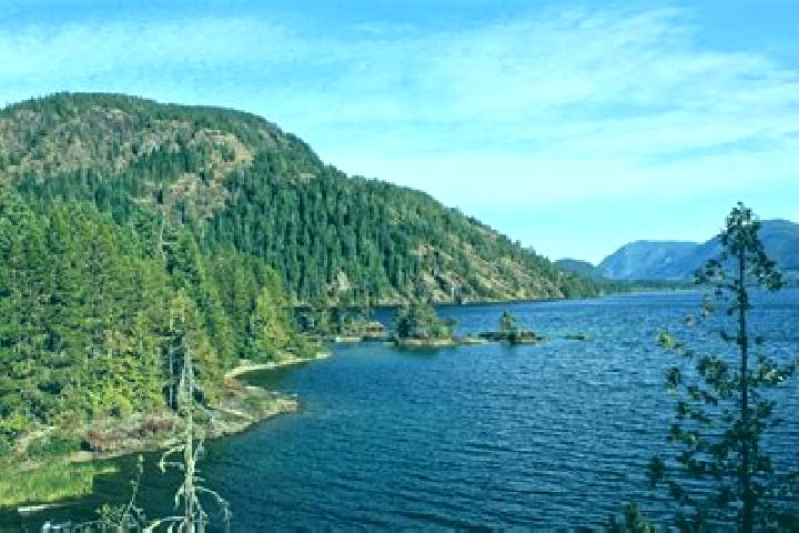 Escorts Honeymoon Bay, Canada — Local Companions
