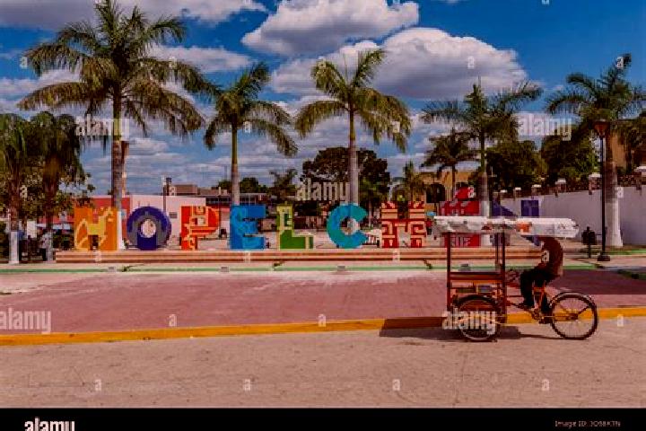 Escorts Hopelchen, Mexico — Local Companions