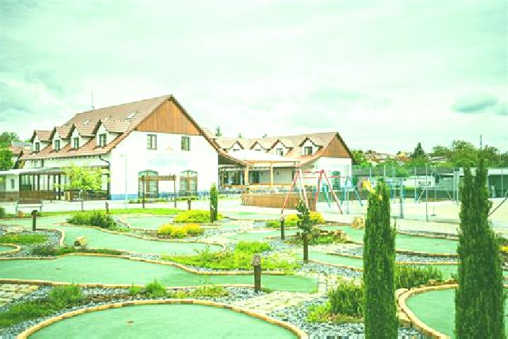 Escorts Horka nad Moravou, Czech Republic — Local Companions