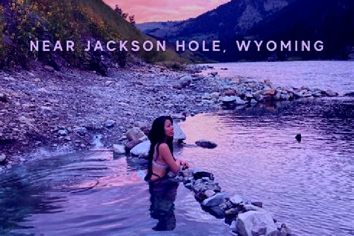 Escorts Hot Springs, United States — Local Companions