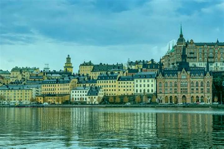 Escorts Hovmantorp, Sweden — Local Companions