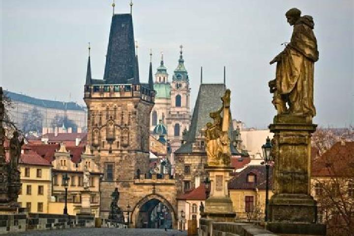 Escorts Hrabisin, Czech Republic — Local Companions
