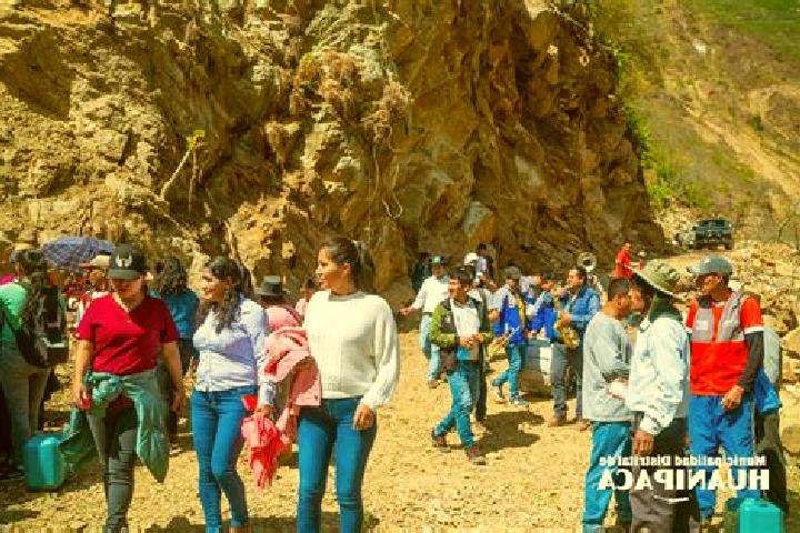 Escorts Huanipaca, Peru — Local Companions
