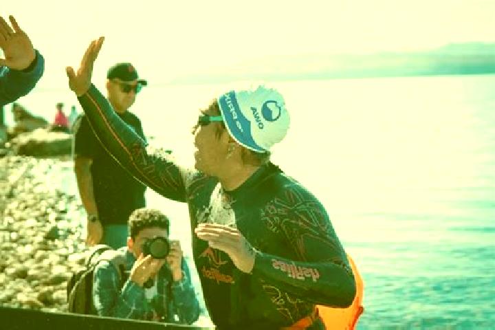 Escorts Huapi, China — Local Companions
