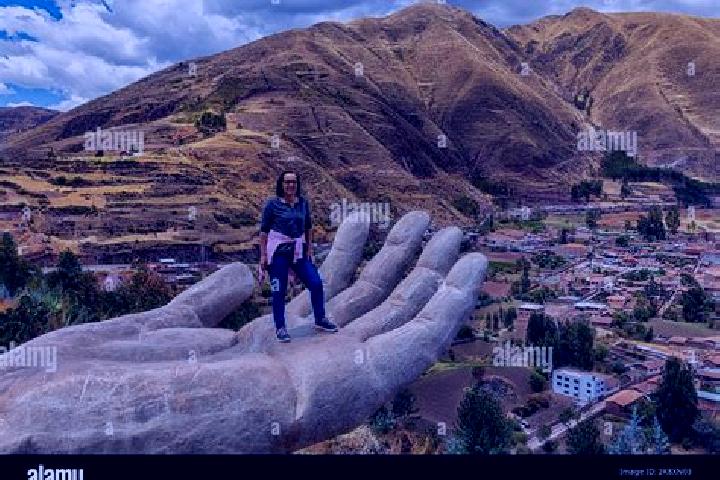 Escorts Huaro, Peru — Local Companions