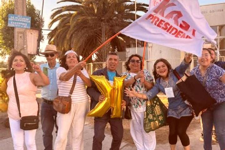 Escorts Huasco, Chile — Local Companions