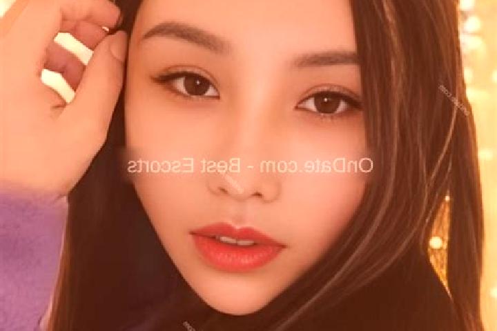Escorts Huashixia, China — Local Companions