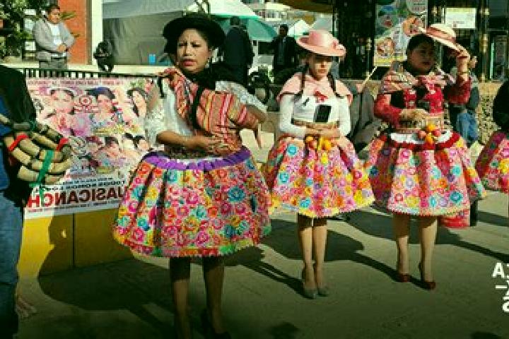 Escorts Huasicancha, Peru — Local Companions