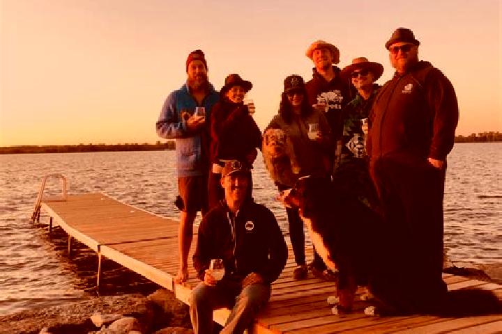 Escorts Huntingdon, Canada — Local Companions