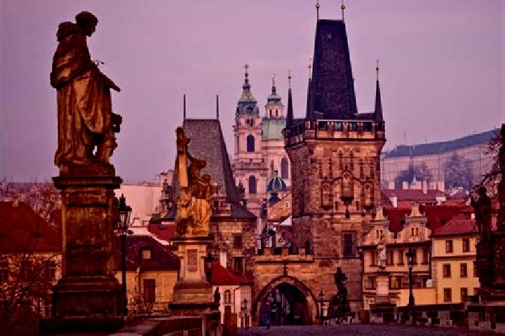 Escorts Hvezdlice, Czech Republic — Local Companions