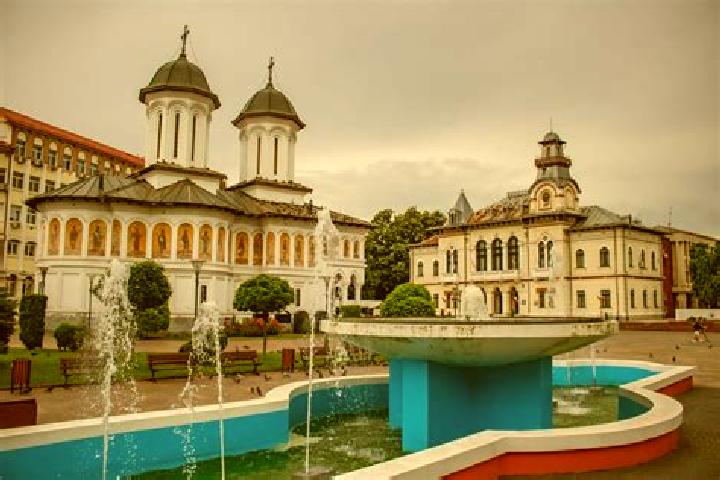 Escorts Iasi-Gorj, Romania — Local Companions
