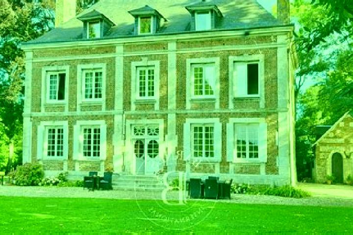 Escorts Igney, France — Local Companions