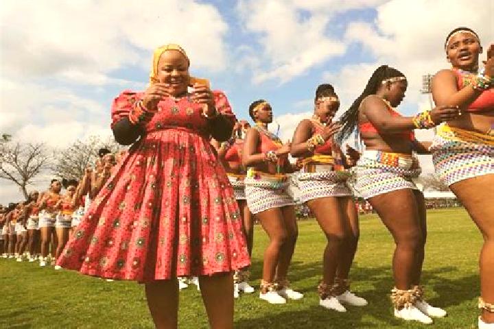 Escorts Impendle, South Africa — Local Companions