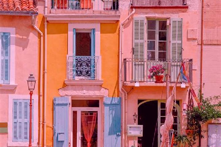 Escorts in France — City Directory — Page 79