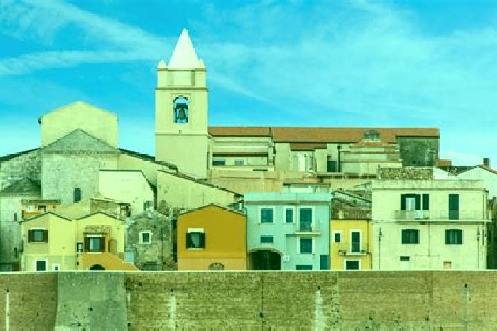 Escorts Indiprete, Italy — Local Companions