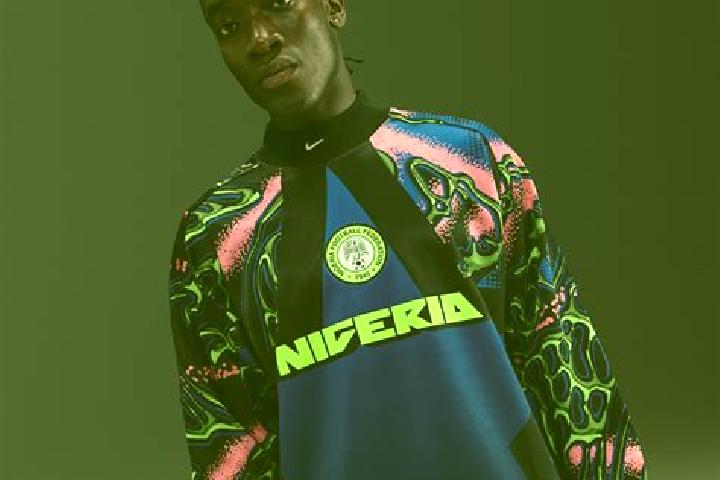 Escorts Iperu, Nigeria — Local Companions