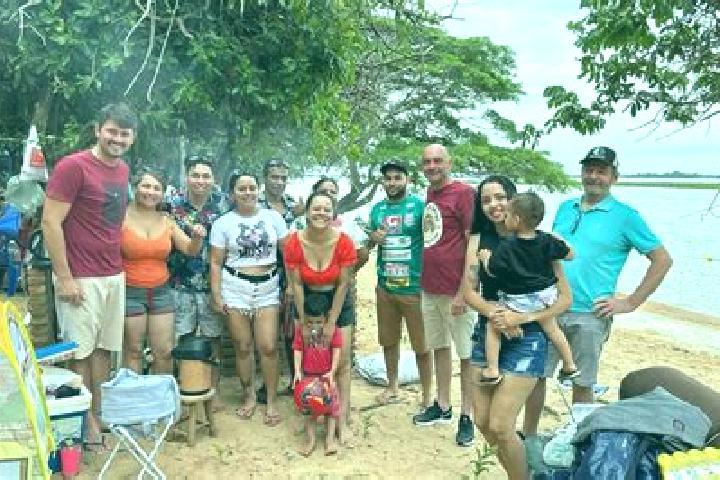 Escorts Itaquirai, Brazil — Local Companions